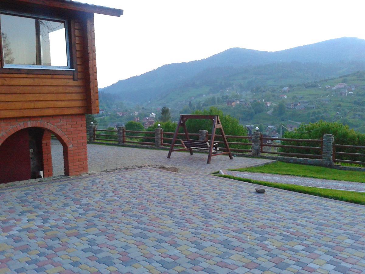 Hotel Lisoviy Zatyshok, Z Vidkrutum Litnim Baseynom Slawske Exterior foto