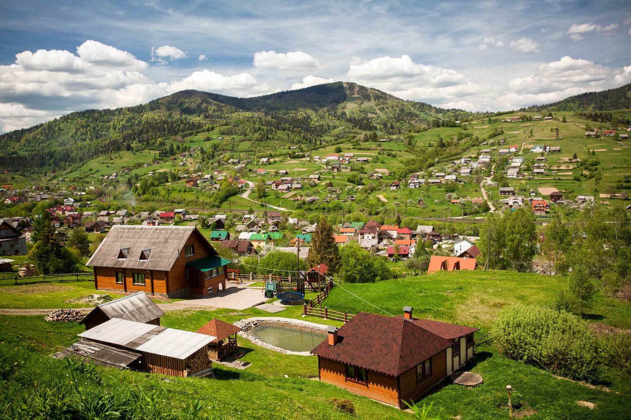 Hotel Lisoviy Zatyshok, Z Vidkrutum Litnim Baseynom Slawske Exterior foto